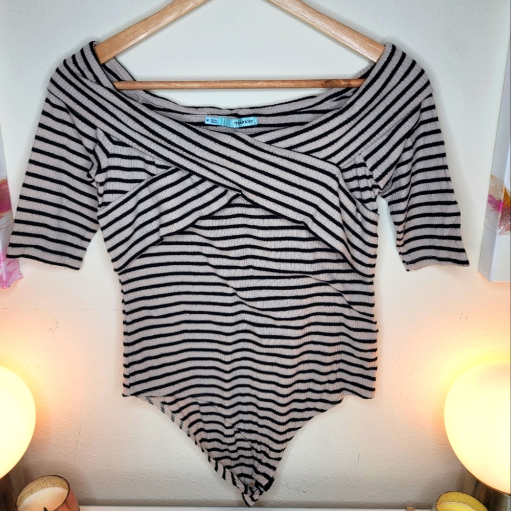 MAURICE'S Women's Bodysuit Size Medium